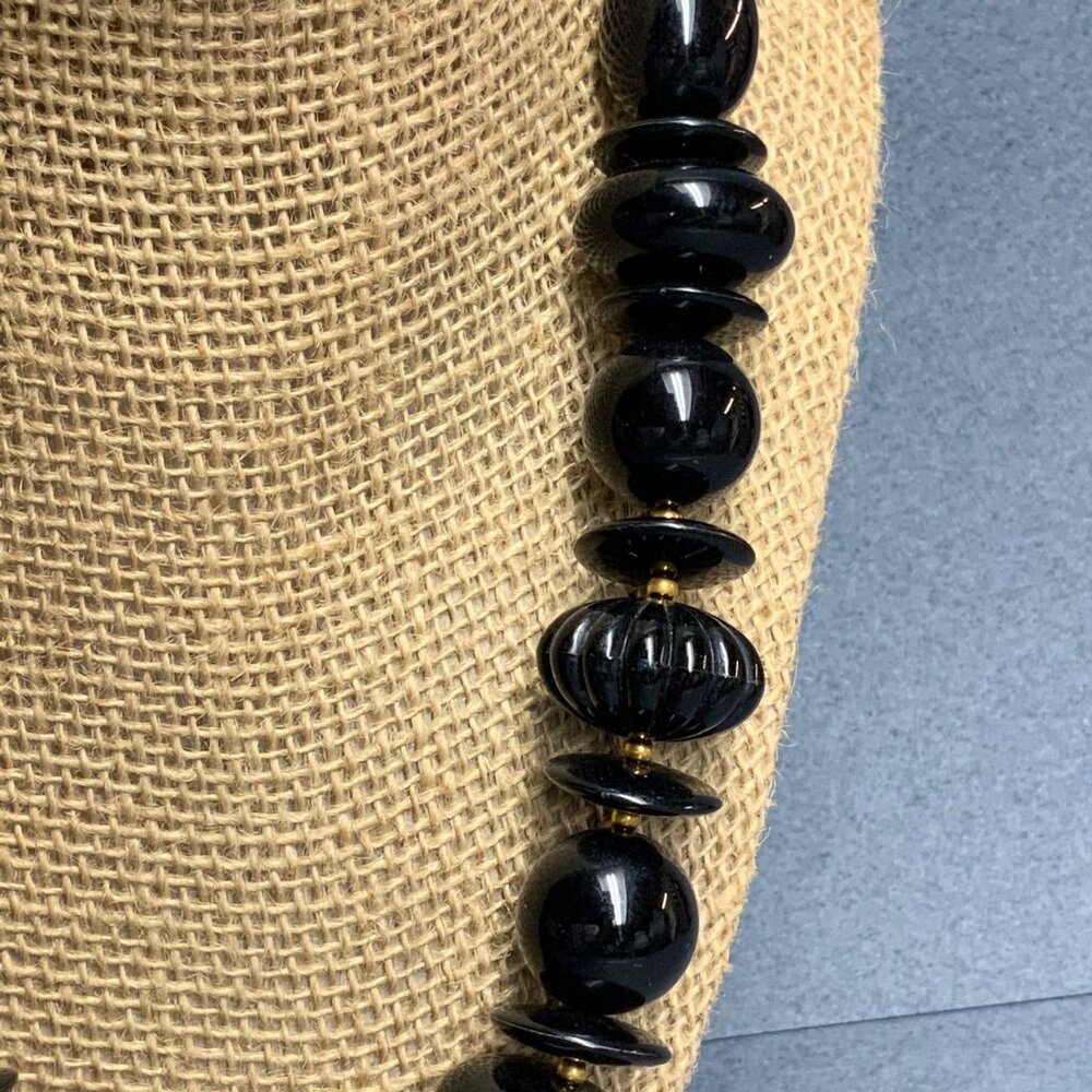 Vintage Chunky Beaded Necklace 21 In Black Gold Faceted Fluted Oval Geometric - Picture 5 of 7